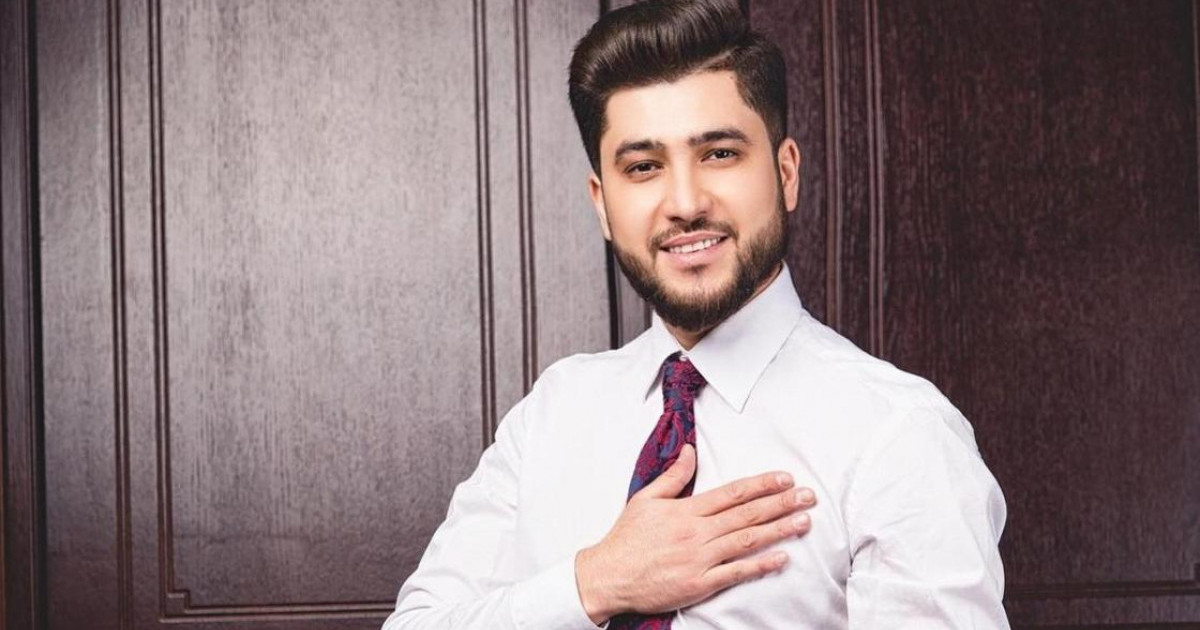«Көлік те, адам да тозады»: Әнші Әбдіжаппар Әлқожаға достары тосын сый жасады