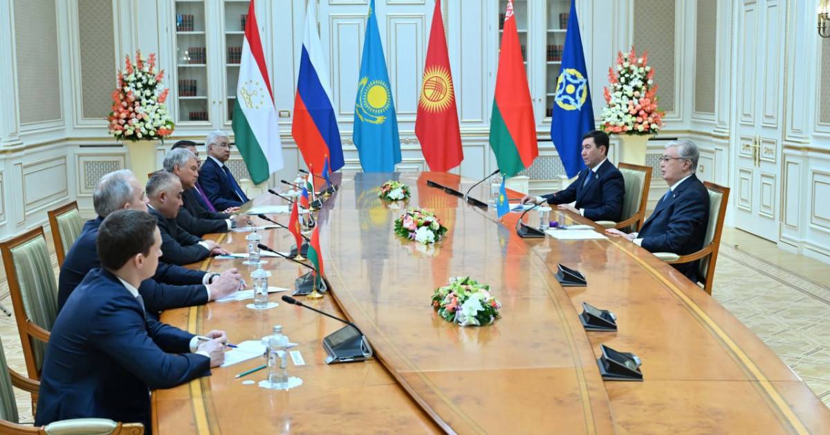 Президент ҰҚШҰ-ға мүше елдер парламенттері палаталарының спикерлерімен кездесті