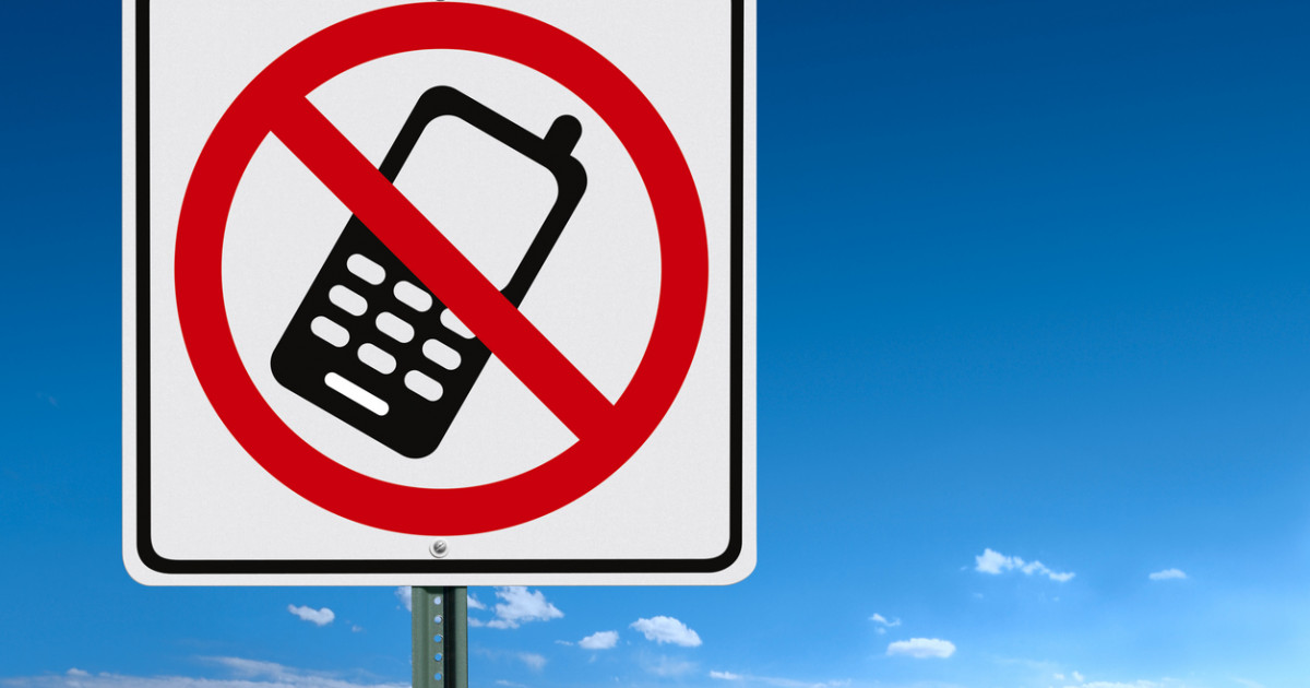 Айыппұл белгіленген: АҚШ-та ұялы телефон мен WI-FI қолдануға тыйым салынған қала бар