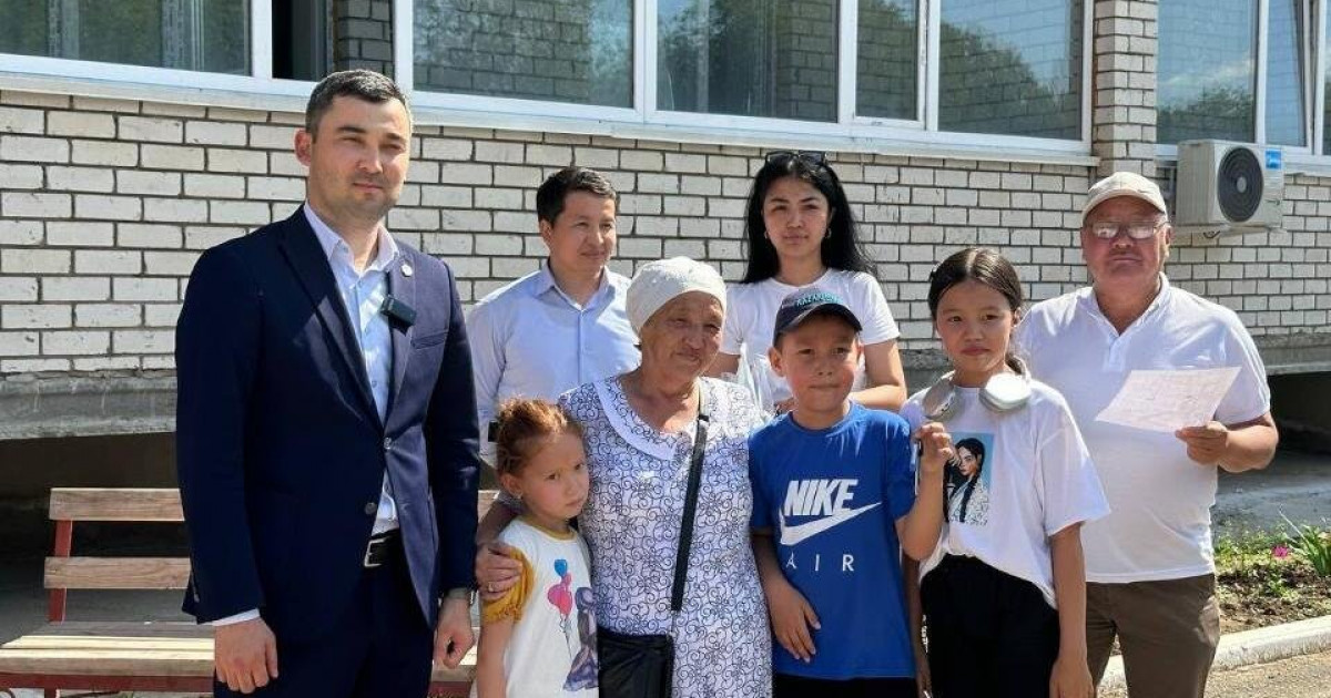 Су тасқыны: Орал қаласында саяжай тұрғындарына 71 пәтер берілді