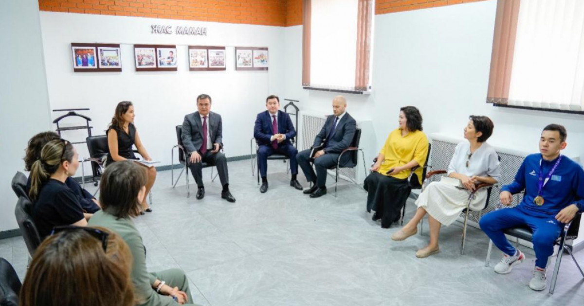 Жеңіс Қасымбек: Ерекше білім беру қажеттіліктері бар балалар ұдайы назарда