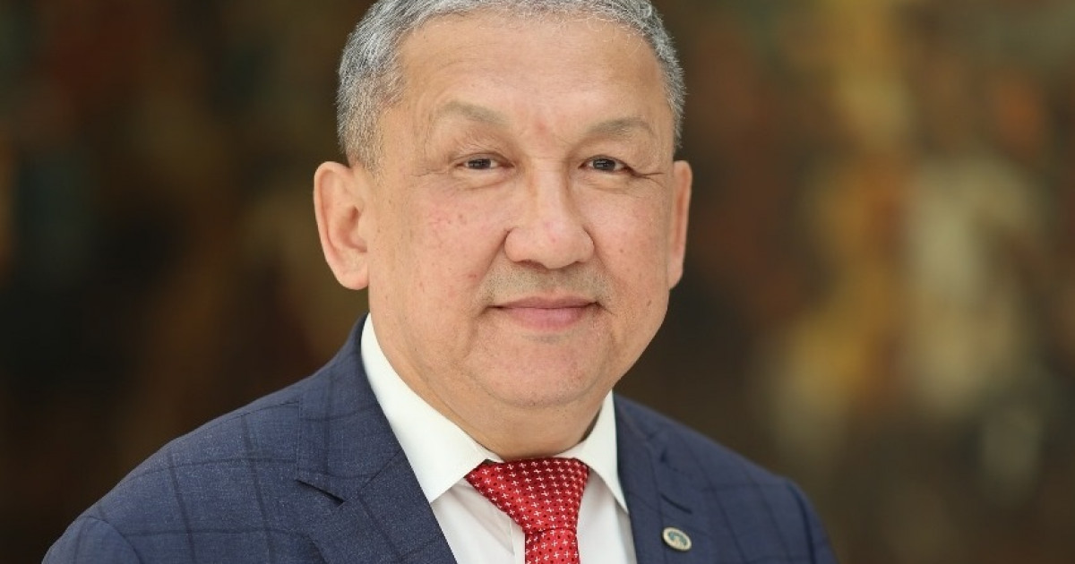«Ой ұшқындарын өлеңдей өрнектеп қағазға түсіру де – ғанибет»