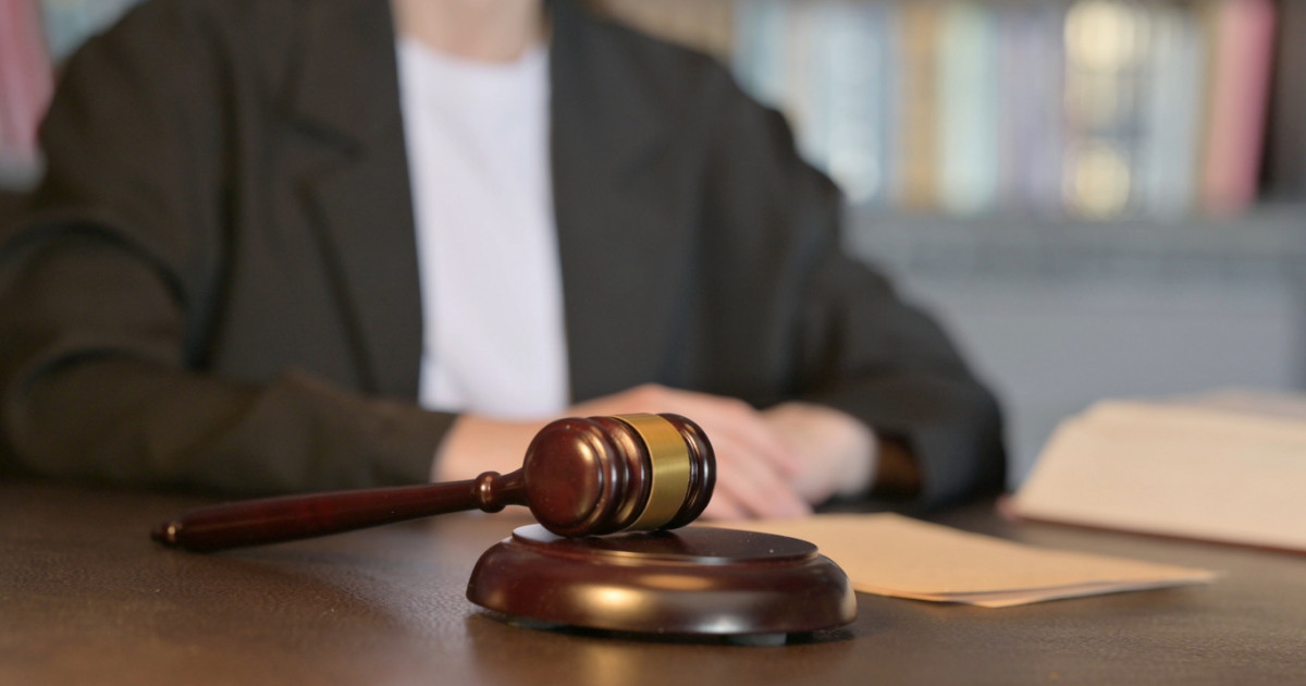 Елордада судьяны ұрлап, ақша бопсалаған ер адам іздестіріліп жатыр