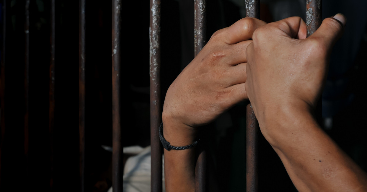 Атырауда 17 жастағы бозбаланы ұрып өлтірген тұрғын қамалды