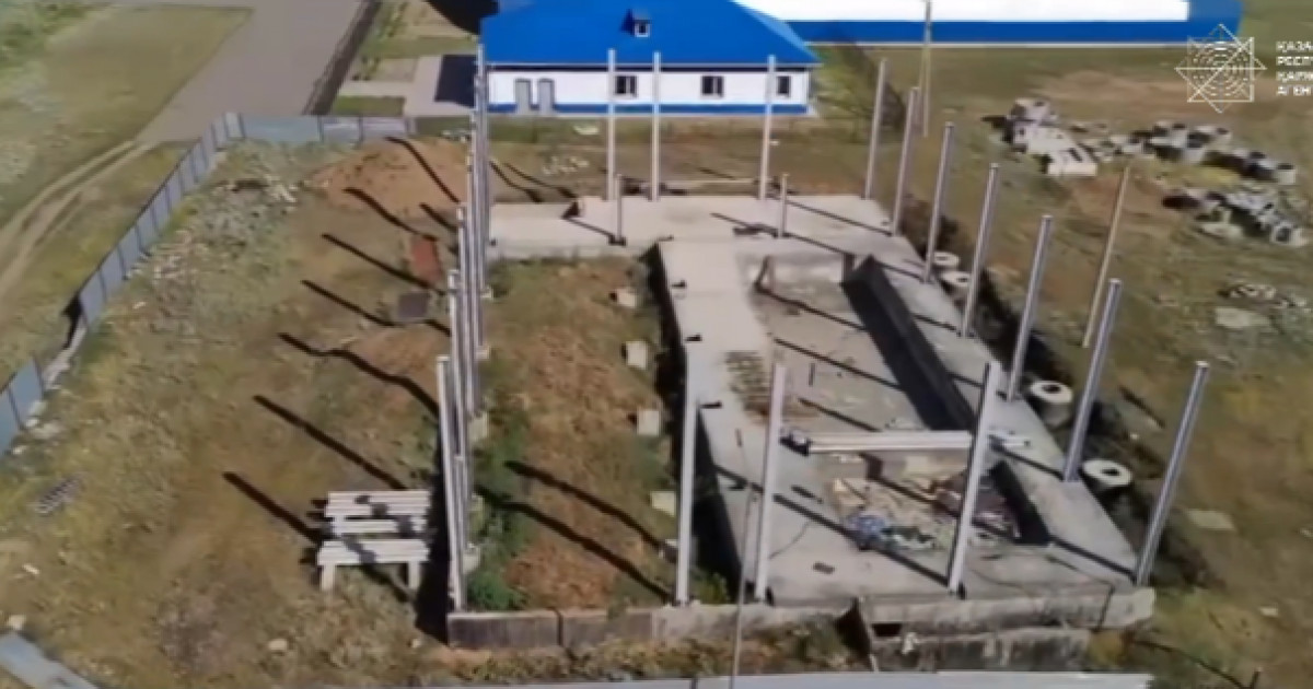 Қарағандыда балаларға бассейнін салуға бөлінген 130 млн теңге жымқырылған