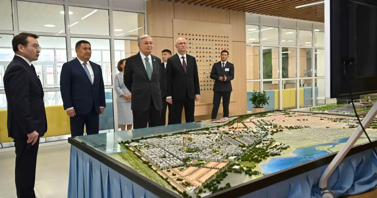 Қасым-Жомарт Тоқаев Қосшы қаласының даму жоспарымен танысты