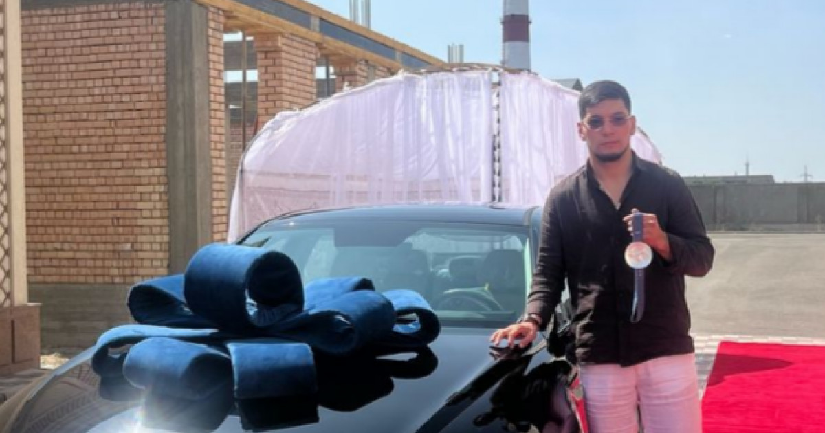 Жамбыл облысының халқы Нұрбек Оралбайға көлік мінгізді