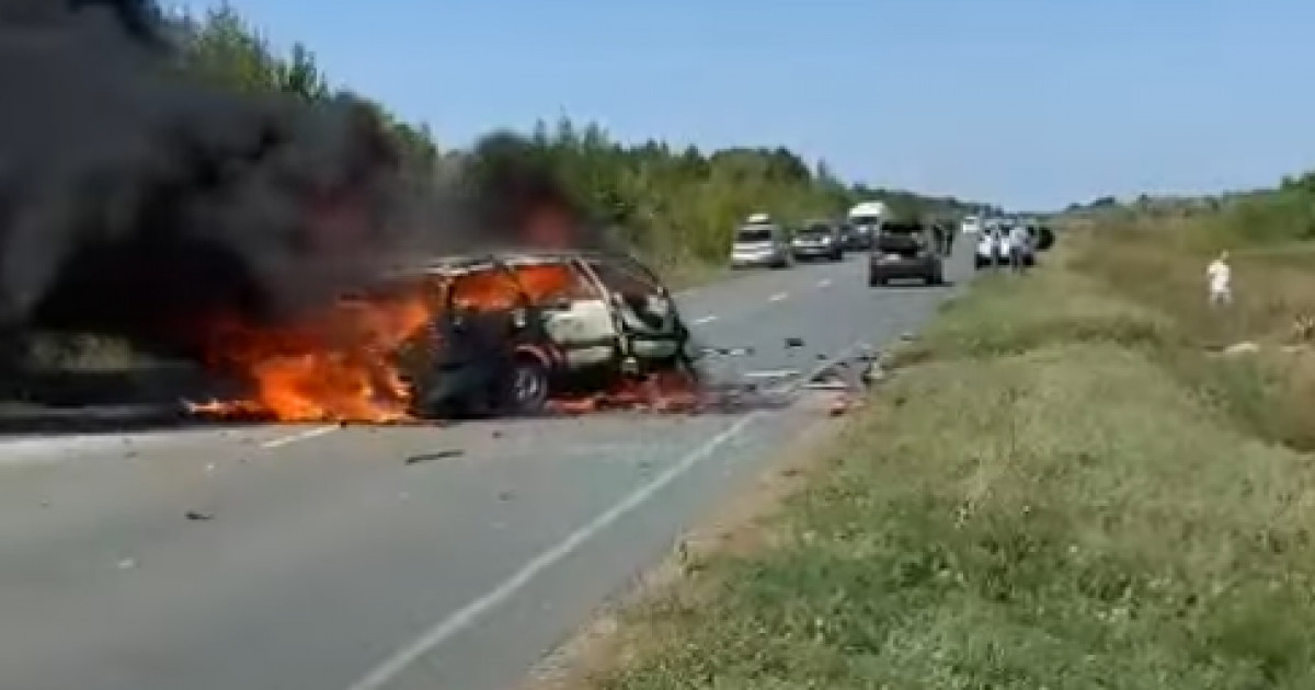 БҚО-да жантүршігерлік жол апаты болып, жүргізуші көлік ішінде өртеніп кетті