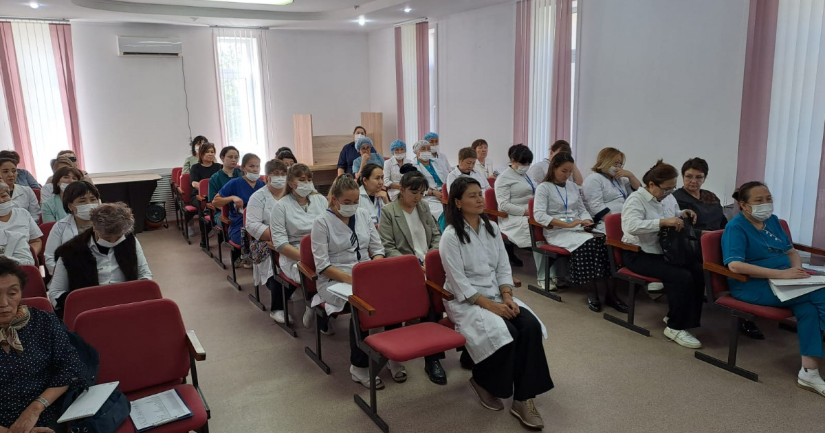 АЭС: Халықтық штаб өкілдері дәрігерлер және ұстаздармен кездесті