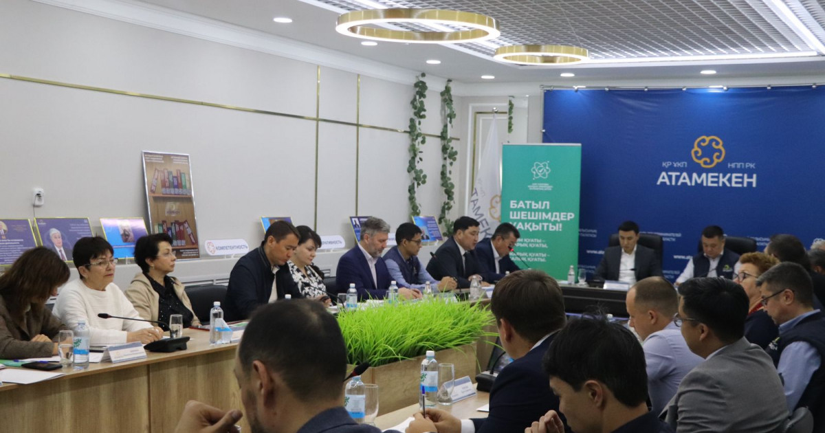 Халықтық штаб Қостанай облысында кәсіпкерлерге референдумның маңызын түсіндірді