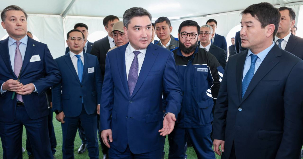 Олжас Бектенов Жаңаөзенге барды