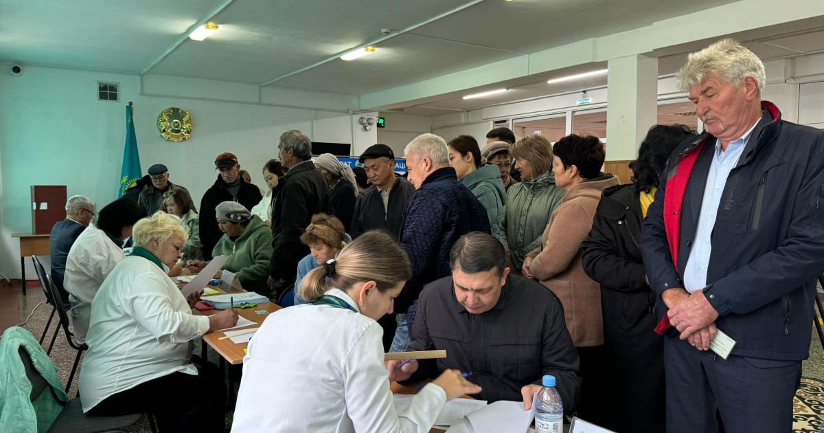 Референдум: Үлкен ауылының тұрғындары дауыс беруге белсенді қатысып жатыр
