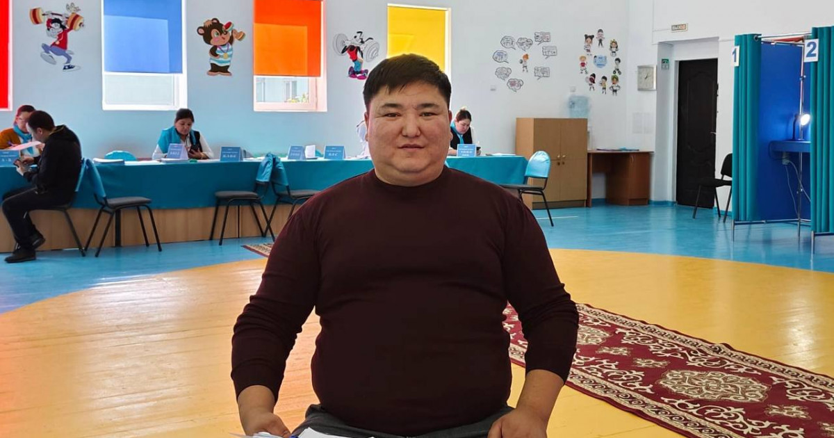 "Референдумға аға буын өкілдерімен қоса жастар көп келіп жатыр"– бақылаушы