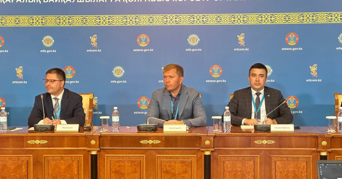 "Референдум халықаралық міндеттемелерге сәйкес өтіп жатыр" – ШЫҰ бақылаушылар миссиясының басшысы