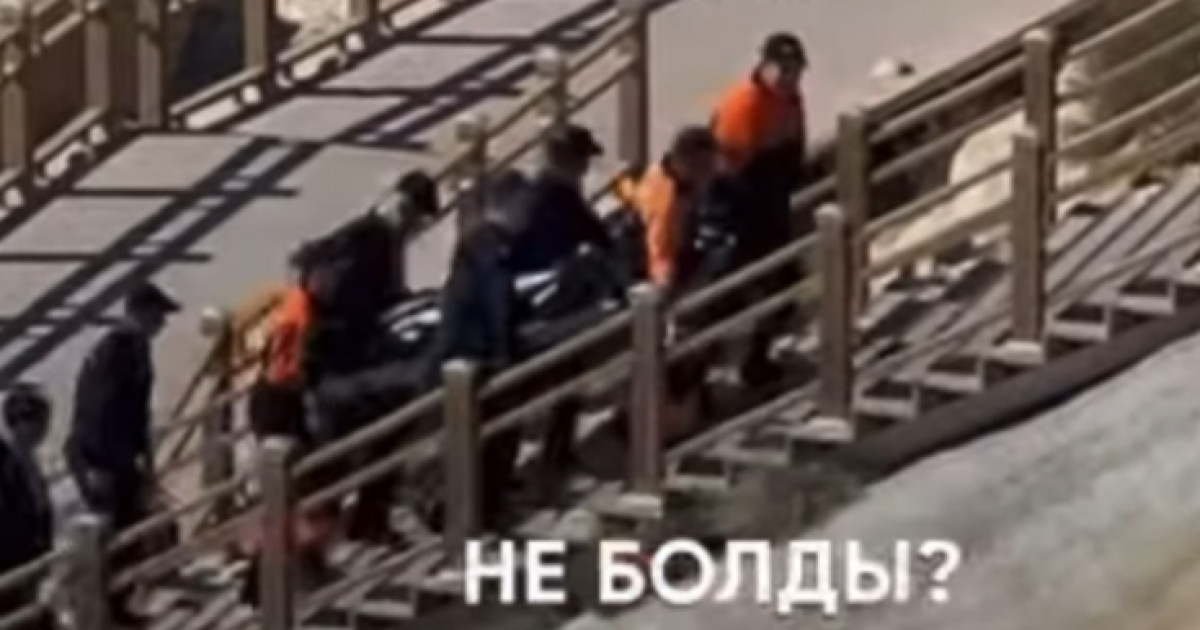 Ақтауда ер адам таудан құлап қаза тапты (ВИДЕО)