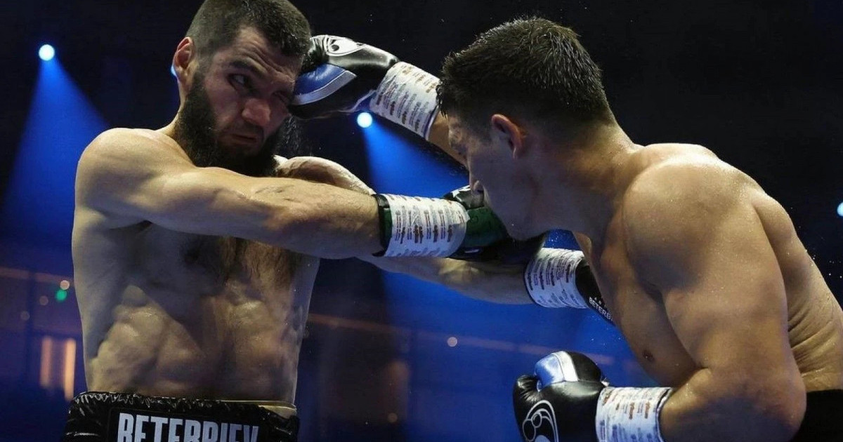 Артур Бетербиев бокстан абсолютті чемпион атанды