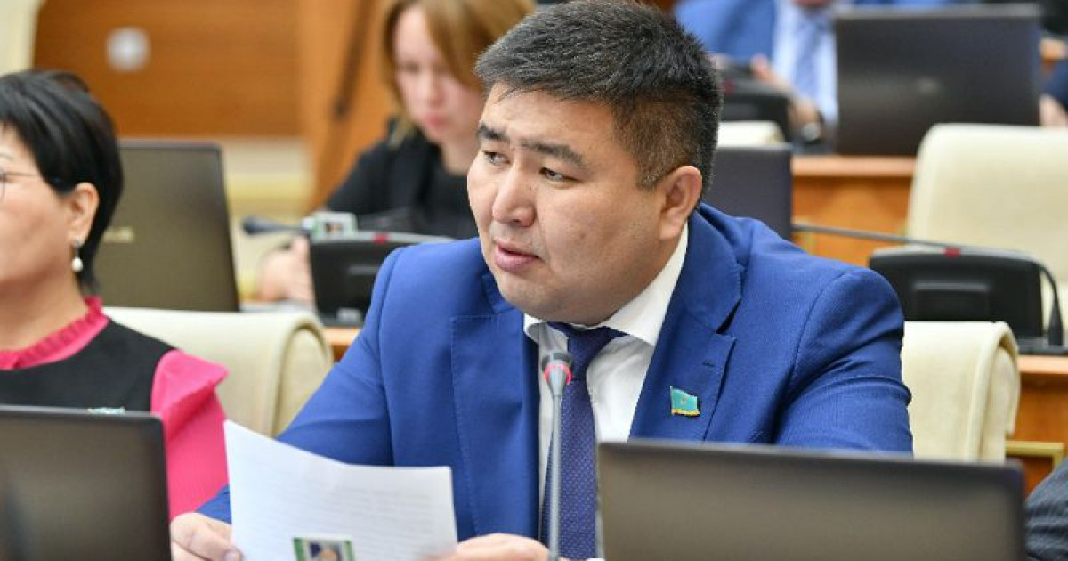 Қымбатшылық пен жұмыссыздықтың зардабын ауыл жұртшылығы көбірек көріп отыр – Елнұр Бейсенбаев