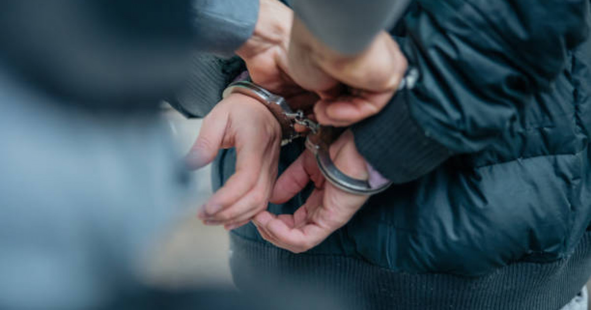 Астанада саунаның әкімшісі кассадан үш миллион теңге жымқырған