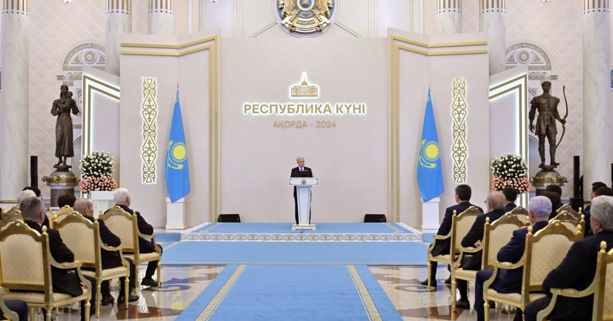 Мемлекет басшысы Республика күніне орай өткен салтанатты жиында сөз сөйледі