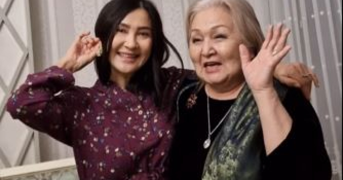 «Жұғысты болсын»: Лидия Каденова Меруерт Түсіпбаева сырғасын шешіп берді