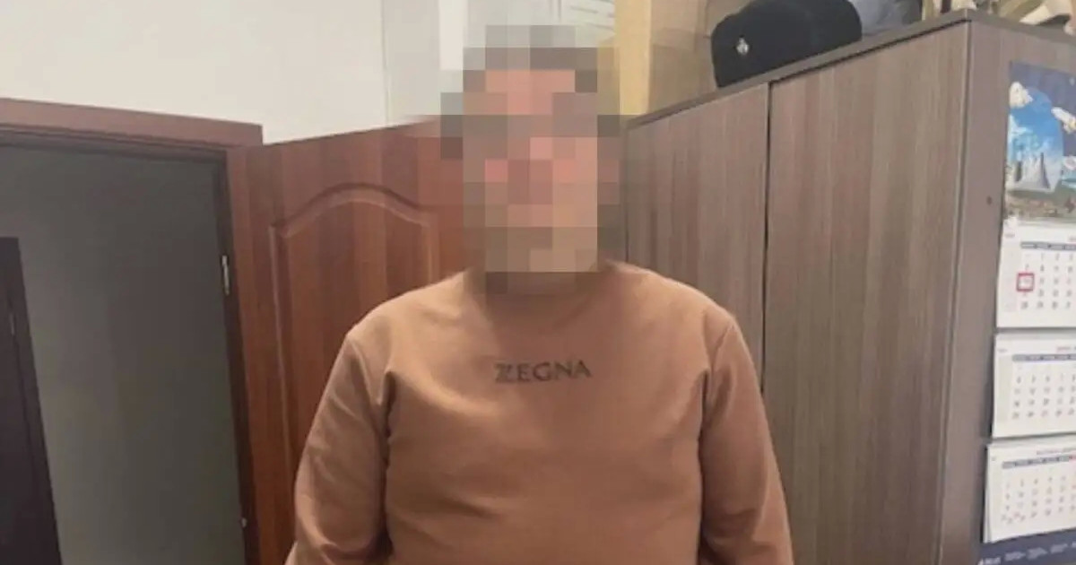 Халықаралық іздеуде жүрген қылмыскер Астана әуежайында ұсталды