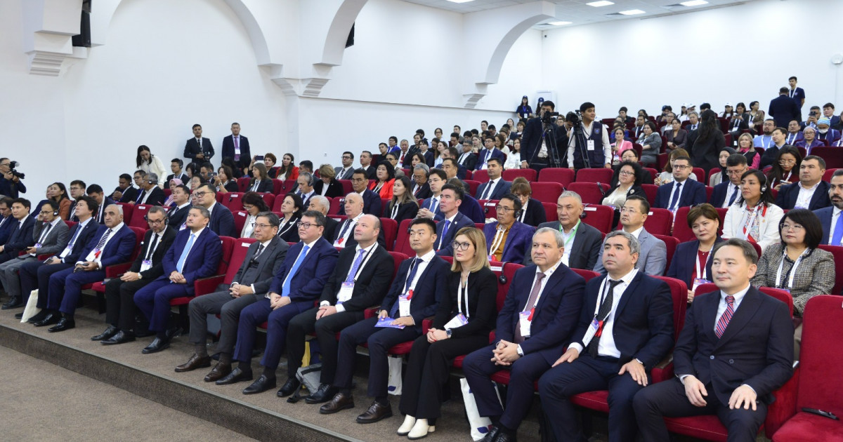 QS пре-саммитінде ғылым мен білімді дамытудың мәселелері талқыланды
