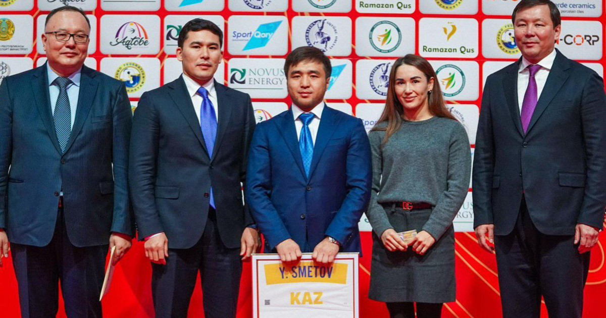 Әбиба Әбужақынова Қазақстанның Еңбек сіңірген спорт шебері атағын алды