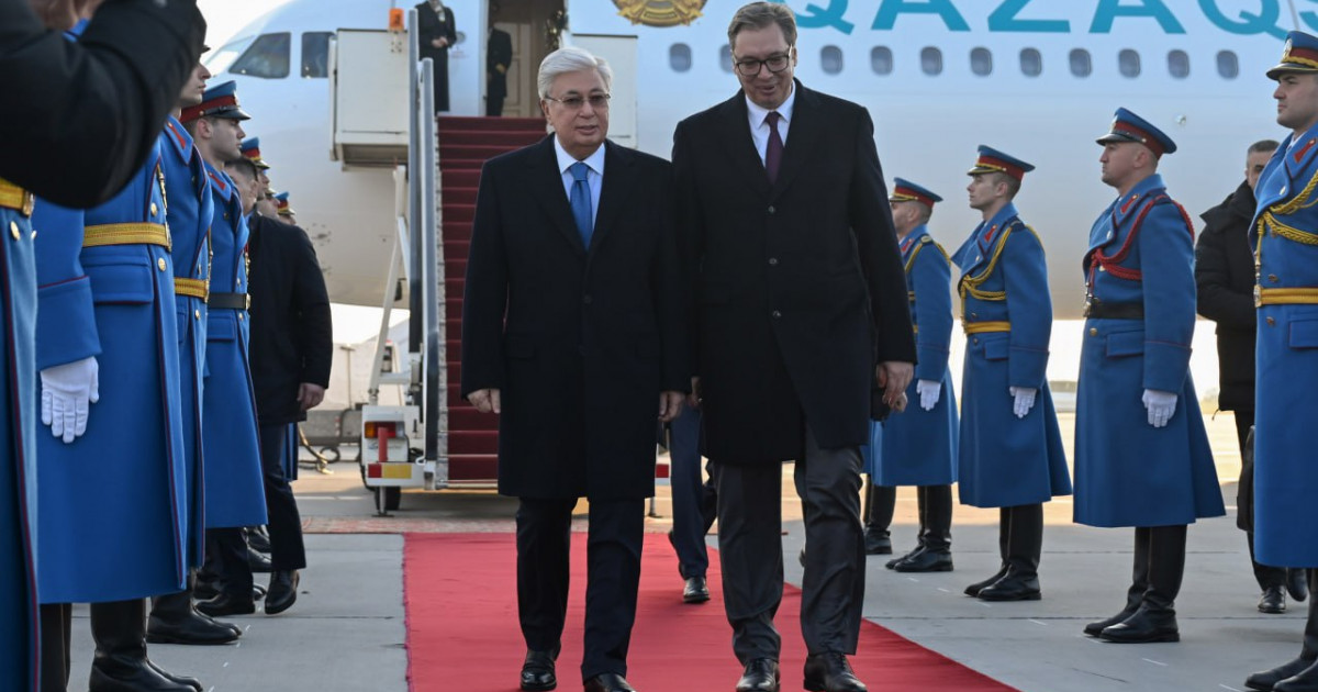 Президент Сербияға ресми сапармен барды