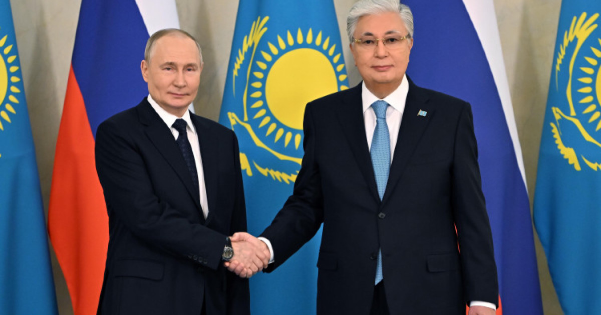 Қасым-Жомарт Тоқаев пен Владимир Путин шағын құрамда келіссөз жүргізді