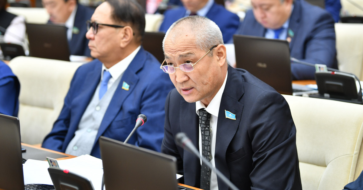 «Қазпошта» ел өңірлеріне дәрі-дәрмек жеткізуі үшін заңға түзету енгізілмек – депутат