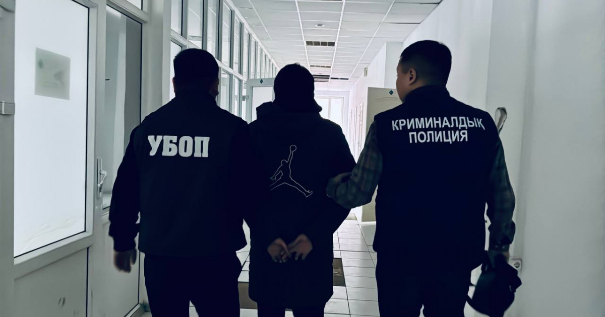 Батыс Қазақстанда төменгі курс студенттерінен ақша талап еткендер ұсталды