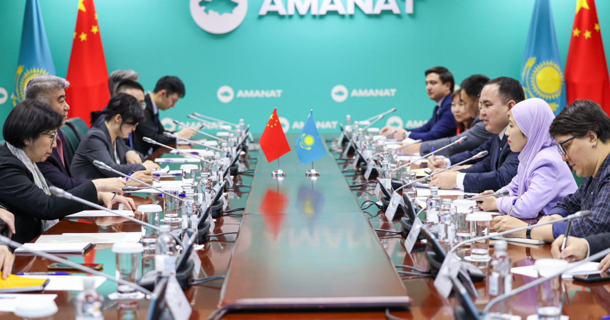 Достық, татулық, сыйластық: «AMANAT» партиясы мен Қытай Коммунистік партиясы ынтымақтастықтың жаңа кезеңіне қадам басты