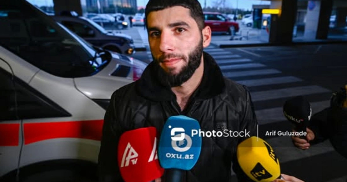 «Ұшаққа алғаш рет отырған еді»: Әзербайжандық азамат апатқа ұшыраған досы жайлы айтты