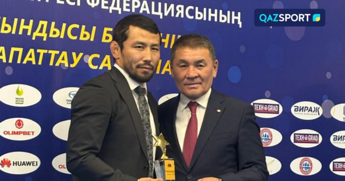 Қазақстандық 3 балуанға пәтер кілті табысталды