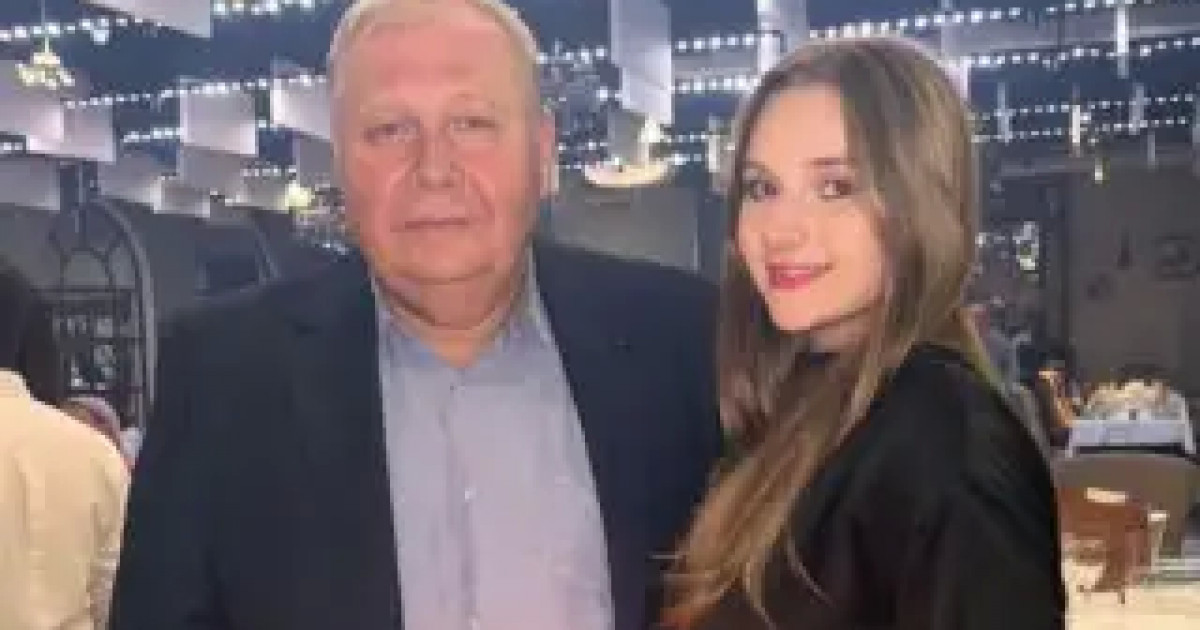 Ақтауда ұшақ апатынан қаза тапқан пилоттың қызы әкесіне жантебірентерлік жазба арнады