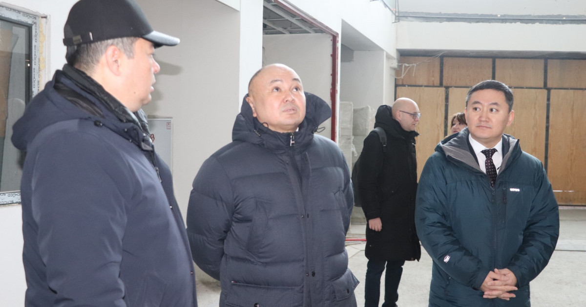Мәжіліс депутаттары Өскемен қаласындағы гемотологиялық орталықтың құрылысымен танысты