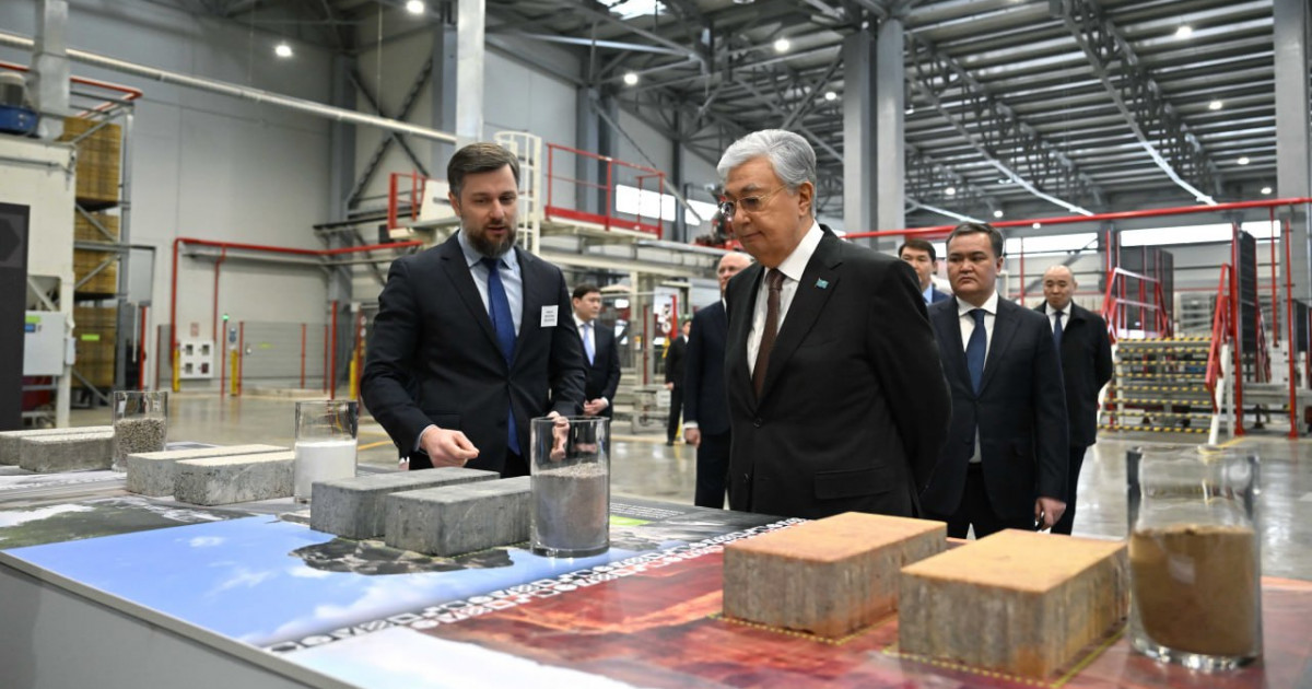 Президент құрылыс индустриясы нысандарымен танысты