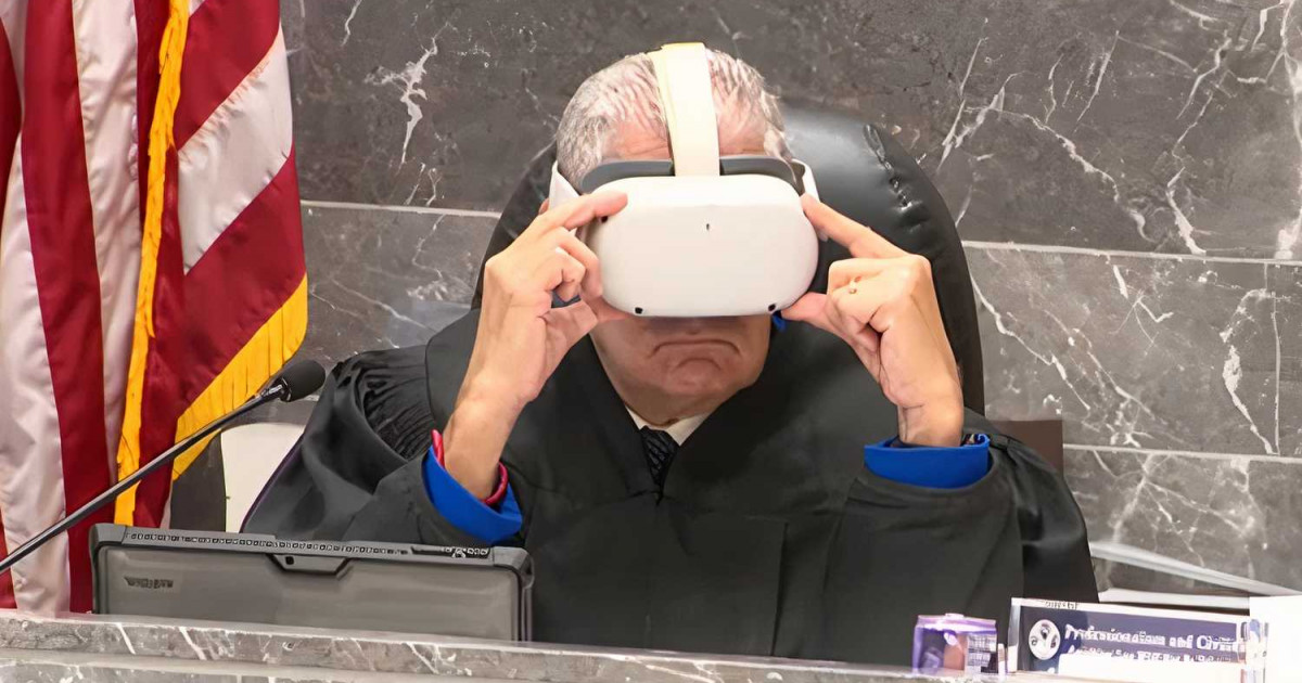 Судья қылмыс орнына "барып қайтты": АҚШ-та сот процесінде VR-көзілдіріктер қолданыла бастады