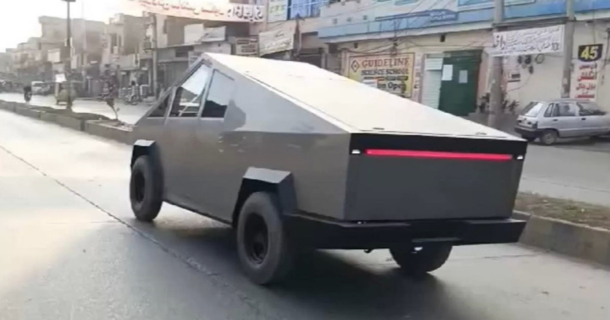 Пәкістанда Tesla Cybertruck-тың көшірмесі жасалды