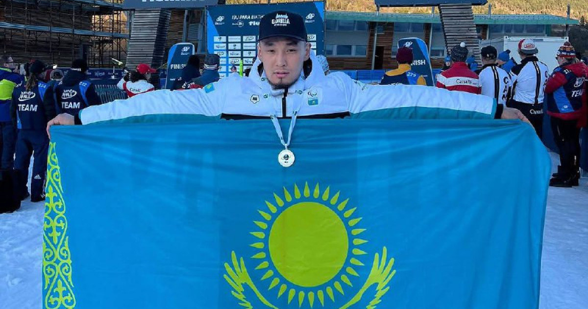 Ербол Хамитов пара биатлоннан әлем кубогының күміс жүлдегері атанды