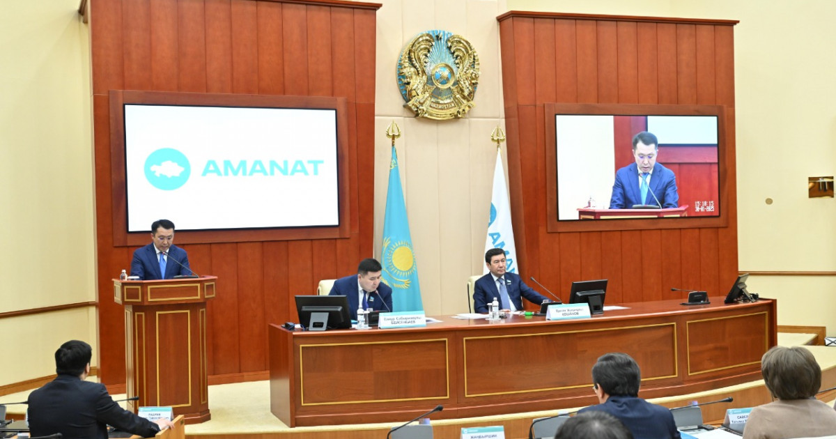 «AMANAT» фракциясы такси нарығын монополиялауға қарсы шықты
