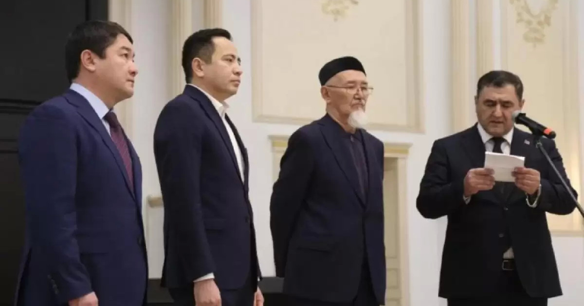 Әзербайжан азаматы ұшақ апатынан қаза тапқан қазақтардың отбасына пәтер сыйлады