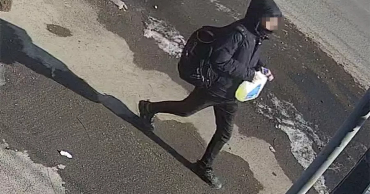 Алматыда үйді қасақана өртеп жібермек болған күдікті іздестіріліп жатыр