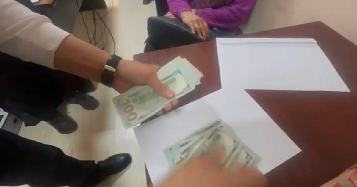 Астанада алаяқтар 84 жастағы әженің 13 млн теңгесін алып кеткен
