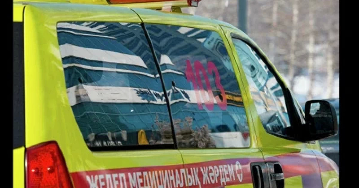 Астанада кәмелетке толмаған қыз он бесінші қабаттан секіріп кетті