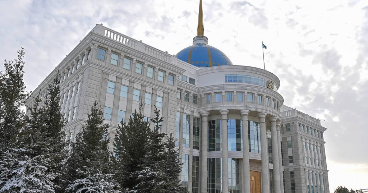 Мемлекет басшысы көрнекті жазушы Дулат Исабековтің отбасына көңіл айтты