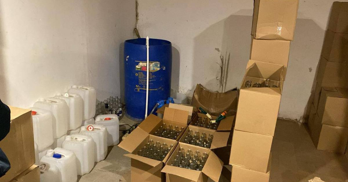 Қостанай облысында алкоголь өнімдерін заңсыз өндіретін цех анықталды