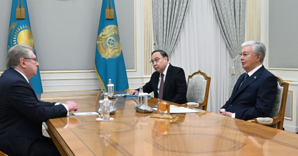 Президент Дипломатия институтының директоры Алексей Волковты қабылдады