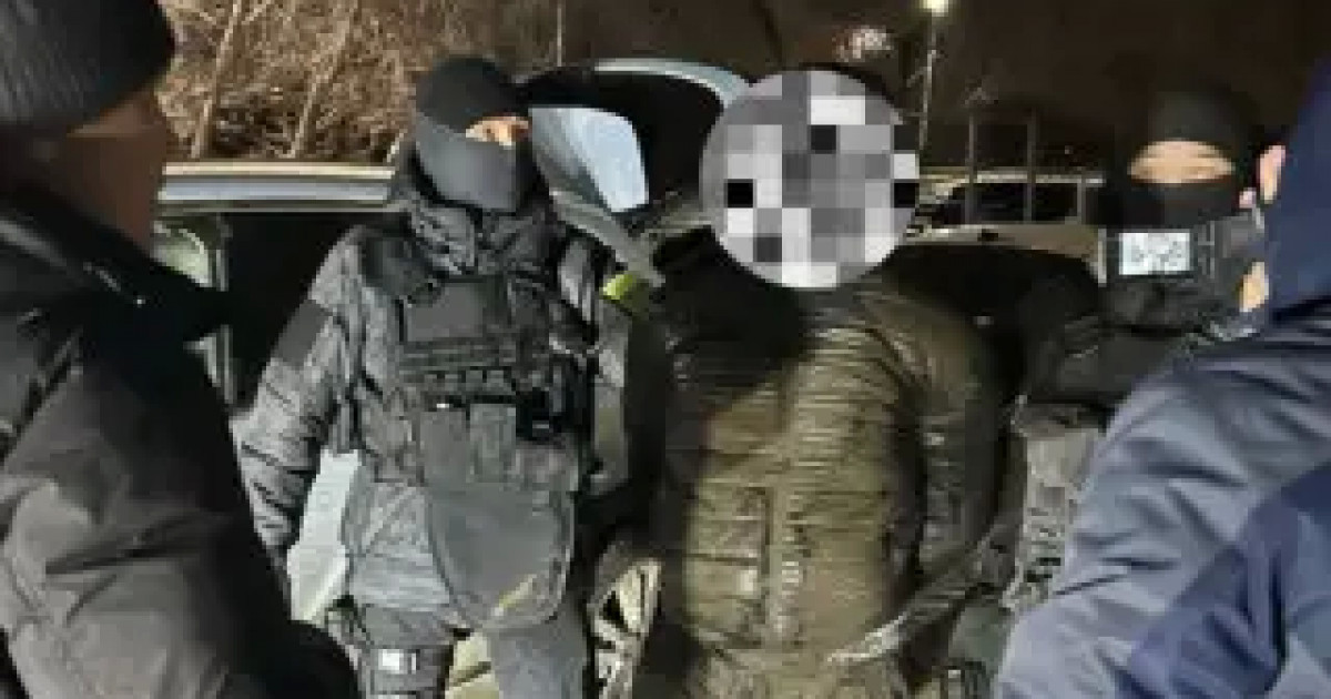 Павлодарда бұрынғы құқық қорғау органдарының қызметкерлері мүшелік еткен қылмыстық топ ұсталды