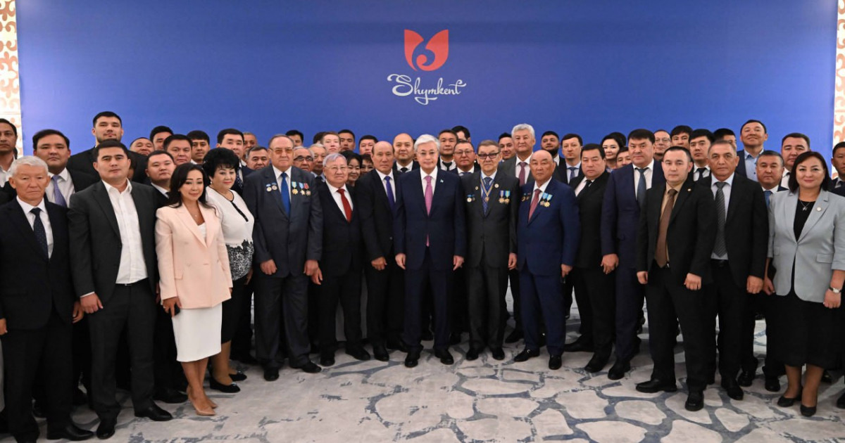 Президент Шымкент қаласының жұртшылығымен кездесті
